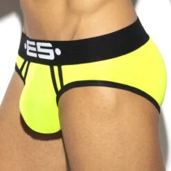 Slip ES Collection Sportive UN493 -Emporio Armani Soldes Magasin Slip esco UN493 jaune 4